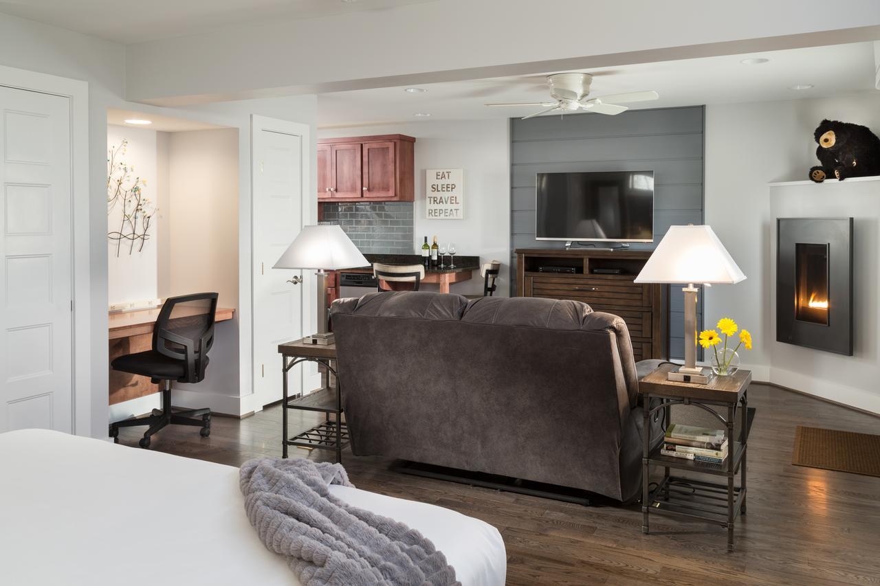 Iris Inn & Cabins 웨인스보로 외부 사진
