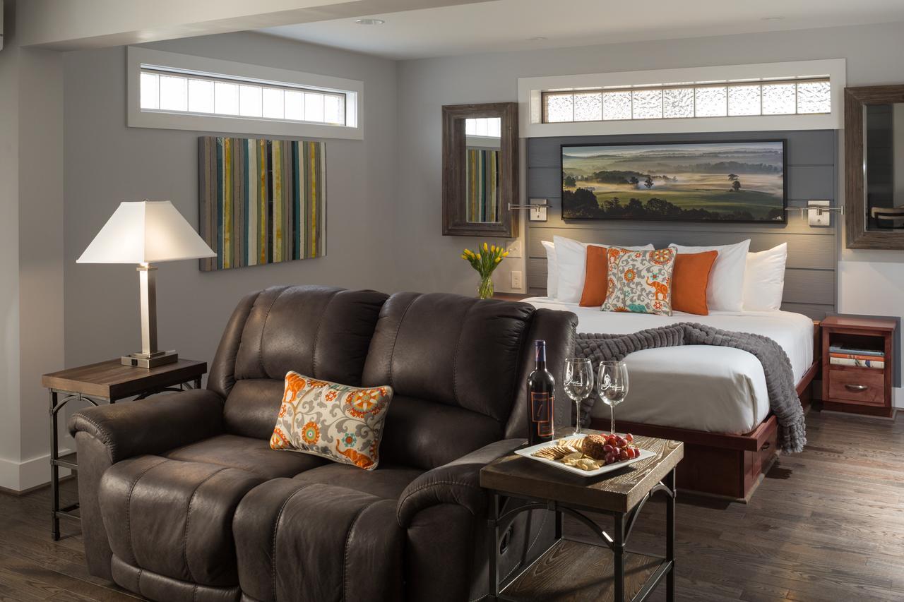 Iris Inn & Cabins 웨인스보로 외부 사진