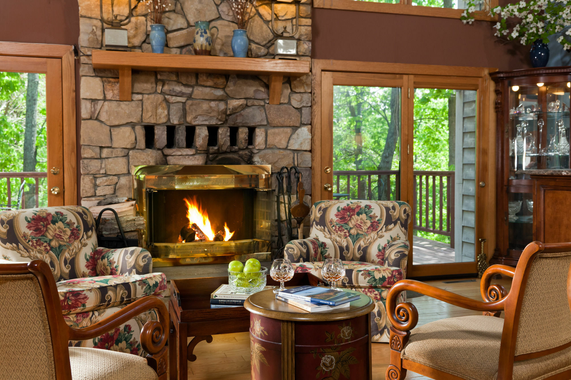 Iris Inn & Cabins 웨인스보로 외부 사진