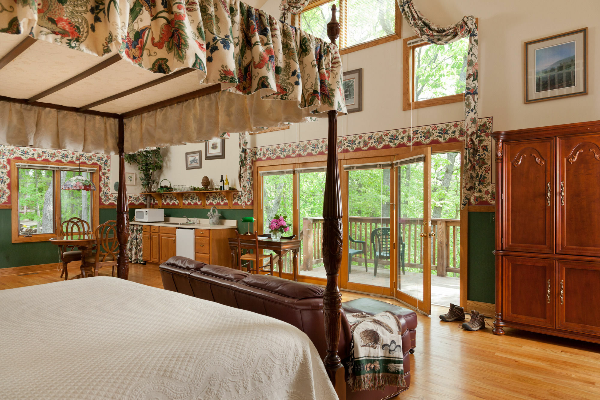 Iris Inn & Cabins 웨인스보로 외부 사진